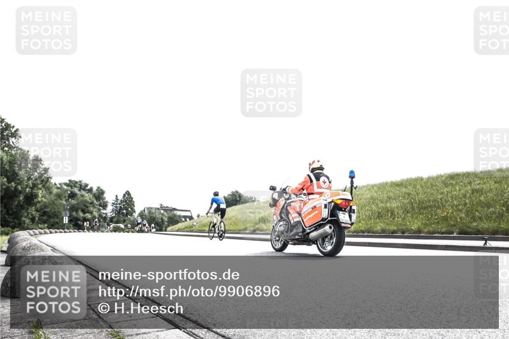 21.06.2026 - 29. Vierlanden-Triathlon H.Heesch http://msf.ph/oto/9906896 21.06.2026 11:45:53 Radfahren 679, 773, 798 meine-sportfotos.de
