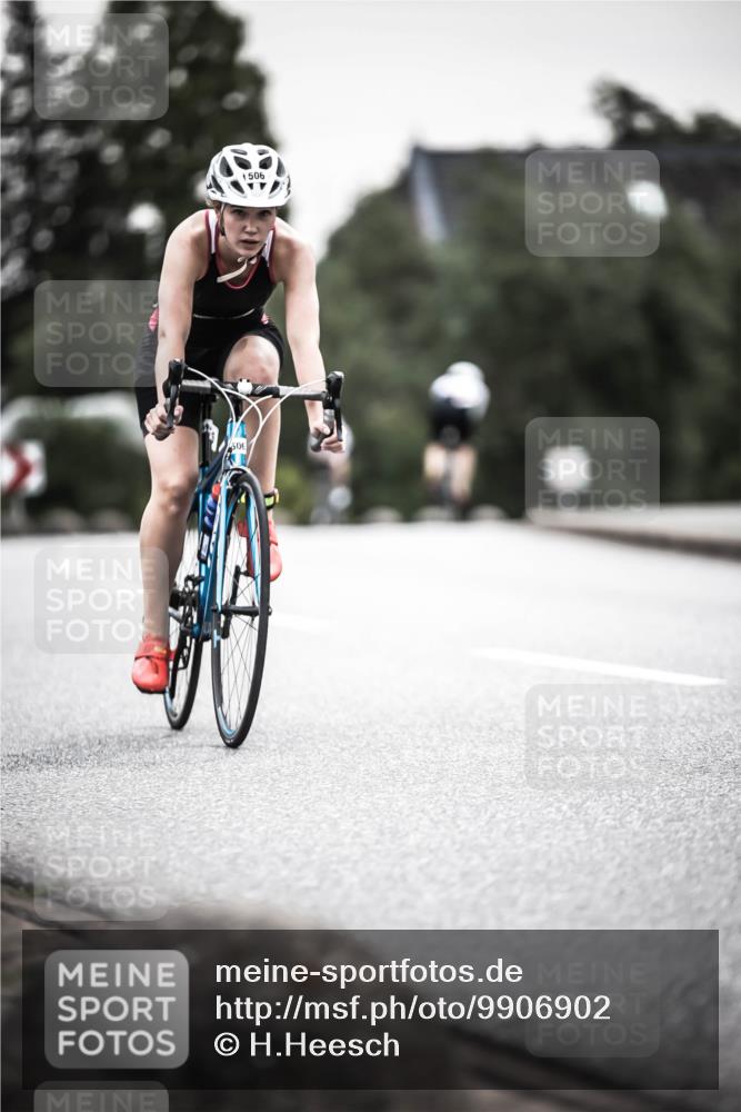 21.06.2026 - 29. Vierlanden-Triathlon H.Heesch http://msf.ph/oto/9906902 21.06.2026 10:25:18 Radfahren 76, 77, 98, 107, 168, 506, 521, 602 meine-sportfotos.de