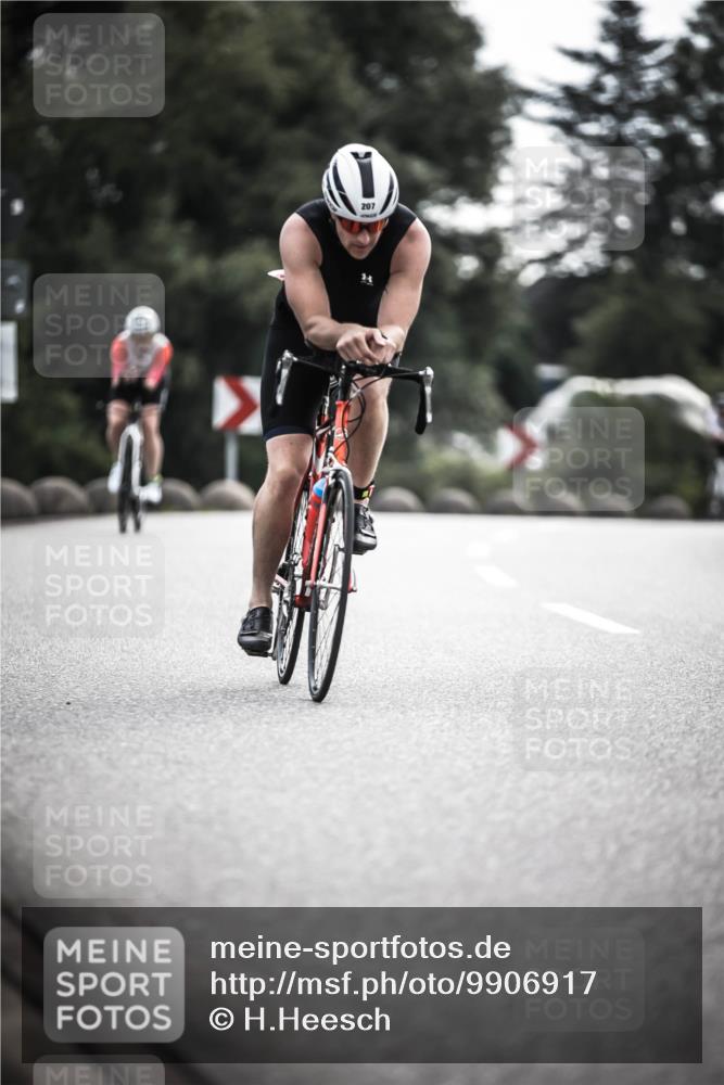 21.06.2026 - 29. Vierlanden-Triathlon H.Heesch http://msf.ph/oto/9906917 21.06.2026 09:21:25 Radfahren 136, 141, 164, 207, 239, 272 meine-sportfotos.de