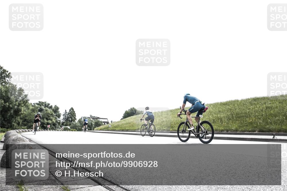 21.06.2026 - 29. Vierlanden-Triathlon H.Heesch http://msf.ph/oto/9906928 21.06.2026 11:46:03 Radfahren 17, 724, 814, 877 meine-sportfotos.de