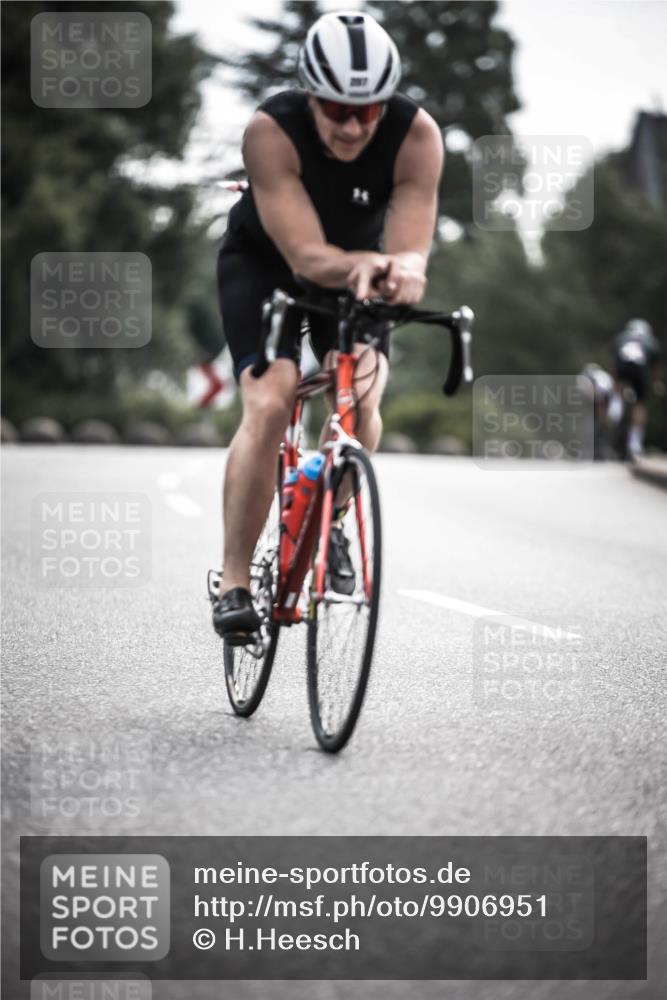 21.06.2026 - 29. Vierlanden-Triathlon H.Heesch http://msf.ph/oto/9906951 21.06.2026 09:21:26 Radfahren 136, 141, 164, 193, 207, 239, 272 meine-sportfotos.de