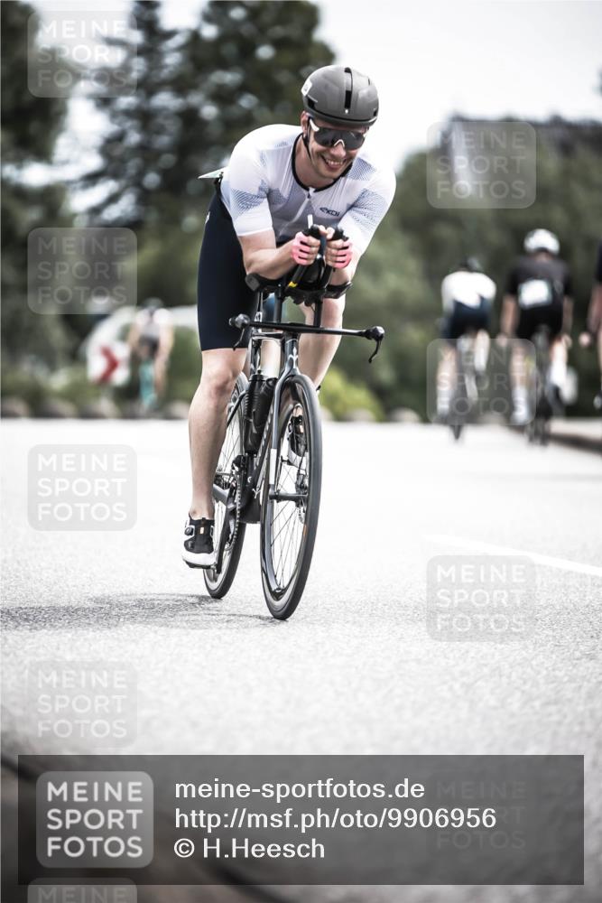 21.06.2026 - 29. Vierlanden-Triathlon H.Heesch http://msf.ph/oto/9906956 21.06.2026 11:41:43 Radfahren 634, 682, 691, 712, 726 meine-sportfotos.de
