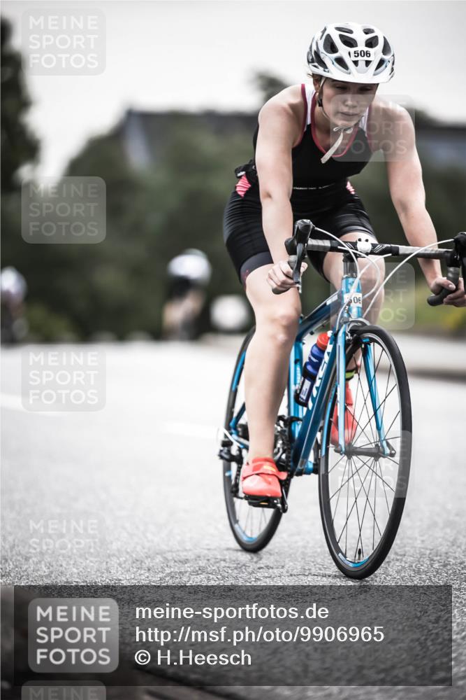 21.06.2026 - 29. Vierlanden-Triathlon H.Heesch http://msf.ph/oto/9906965 21.06.2026 10:25:19 Radfahren 76, 98, 107, 168, 506, 521, 602 meine-sportfotos.de