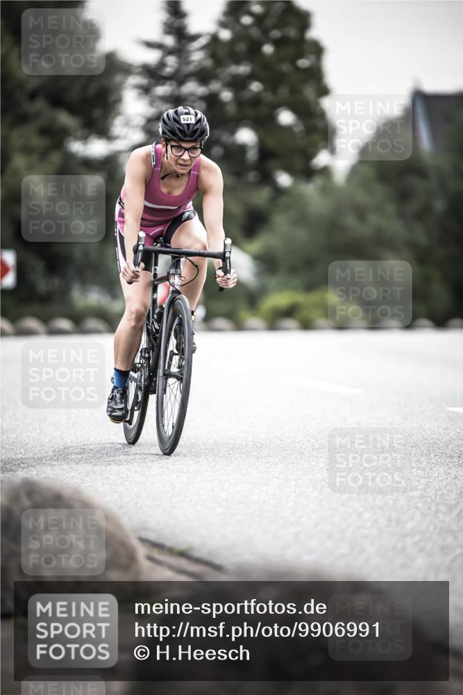21.06.2026 - 29. Vierlanden-Triathlon H.Heesch http://msf.ph/oto/9906991 21.06.2026 10:25:20 Radfahren 168, 506, 521, 602 meine-sportfotos.de