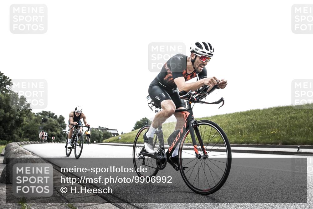 21.06.2026 - 29. Vierlanden-Triathlon H.Heesch http://msf.ph/oto/9906992 21.06.2026 11:48:44 Radfahren 660, 685, 713, 733, 780, 820 meine-sportfotos.de