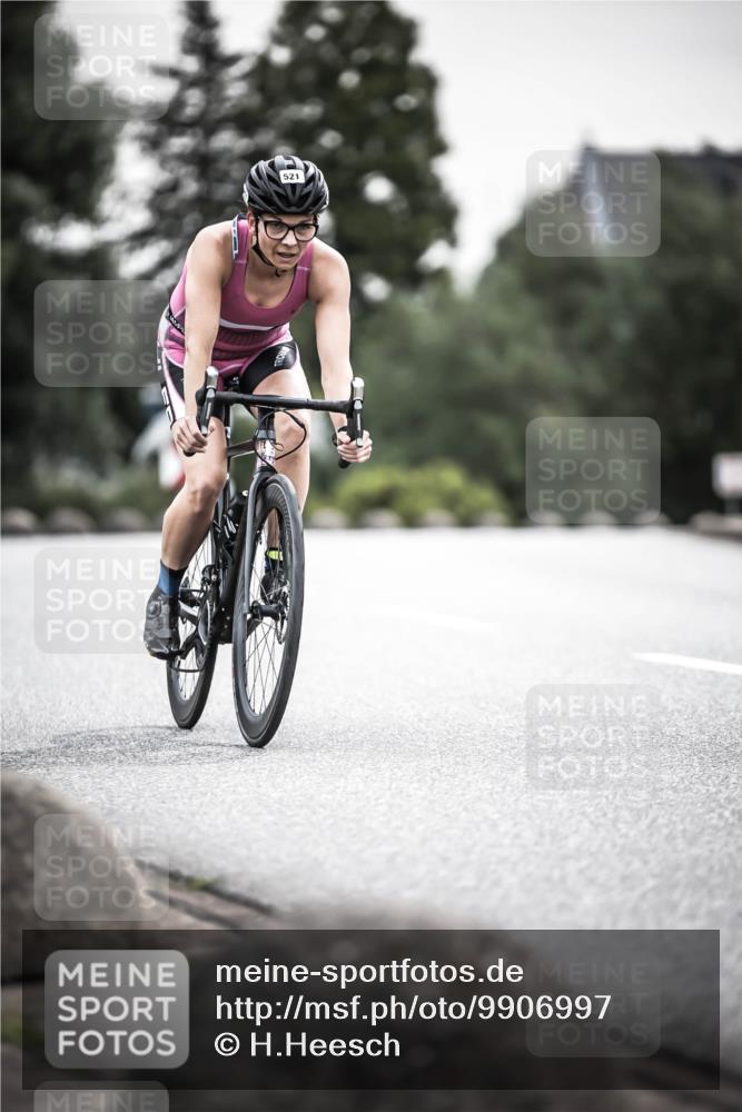 21.06.2026 - 29. Vierlanden-Triathlon H.Heesch http://msf.ph/oto/9906997 21.06.2026 10:25:20 Radfahren 168, 506, 521, 602 meine-sportfotos.de