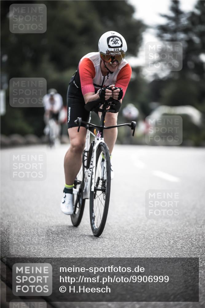 21.06.2026 - 29. Vierlanden-Triathlon H.Heesch http://msf.ph/oto/9906999 21.06.2026 09:21:28 Radfahren 141, 164, 193, 207, 239 meine-sportfotos.de