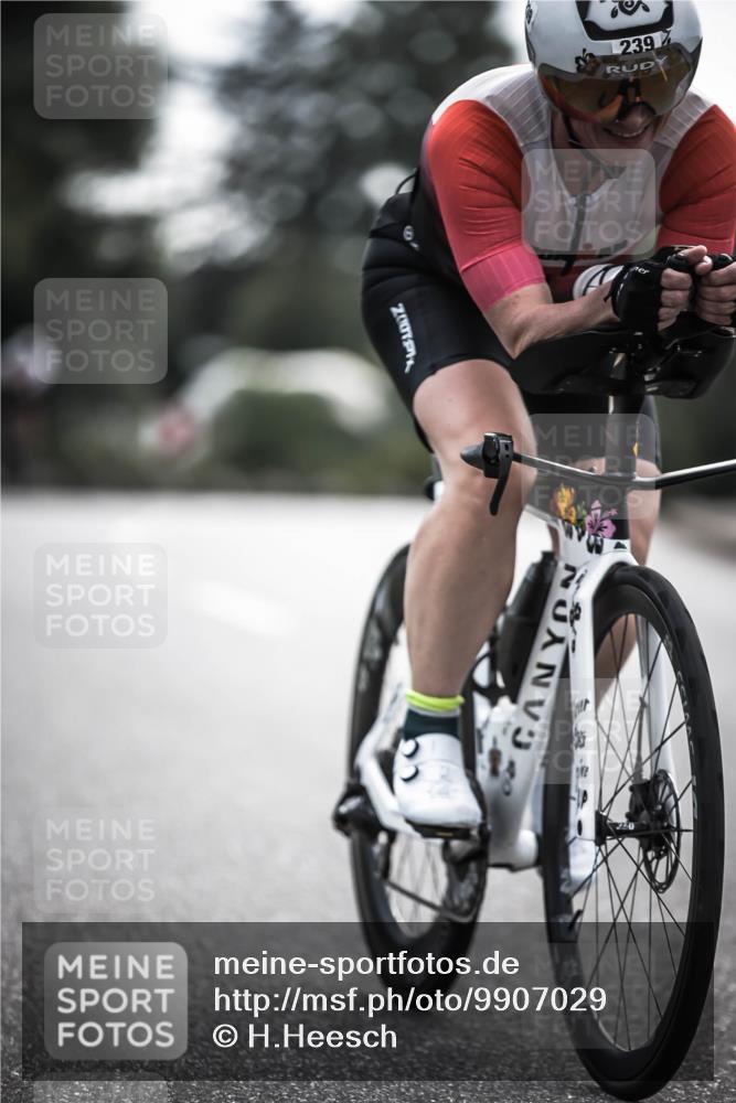 21.06.2026 - 29. Vierlanden-Triathlon H.Heesch http://msf.ph/oto/9907029 21.06.2026 09:21:29 Radfahren 164, 193, 207, 239 meine-sportfotos.de
