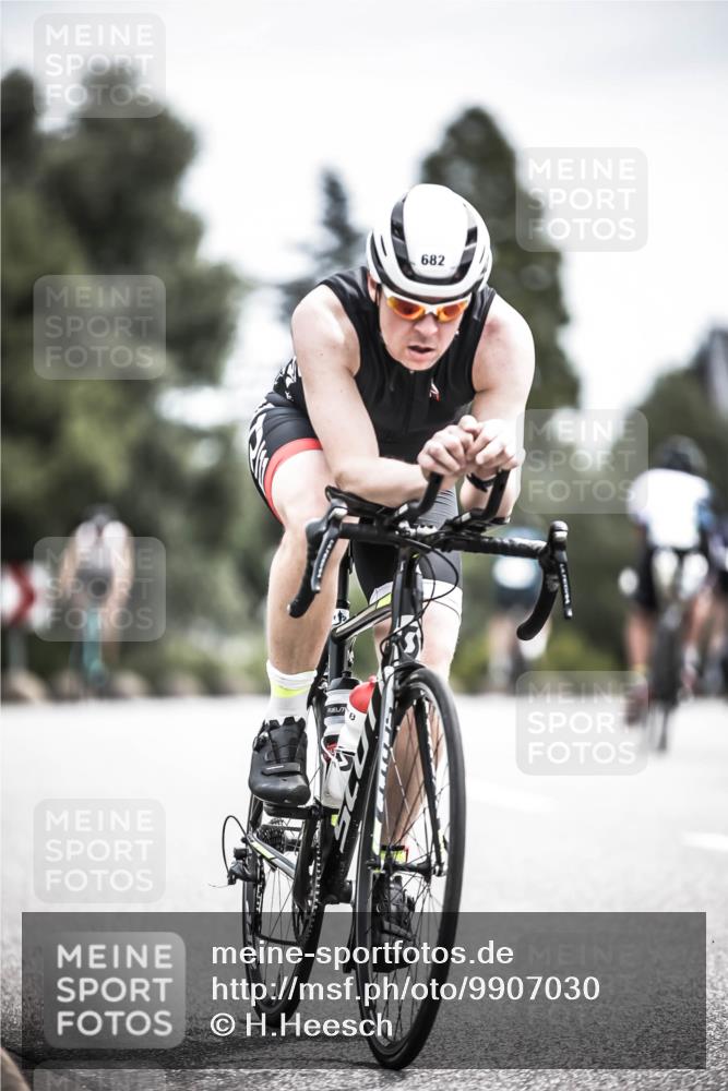 21.06.2026 - 29. Vierlanden-Triathlon H.Heesch http://msf.ph/oto/9907030 21.06.2026 11:41:45 Radfahren 634, 674, 682, 691, 726 meine-sportfotos.de