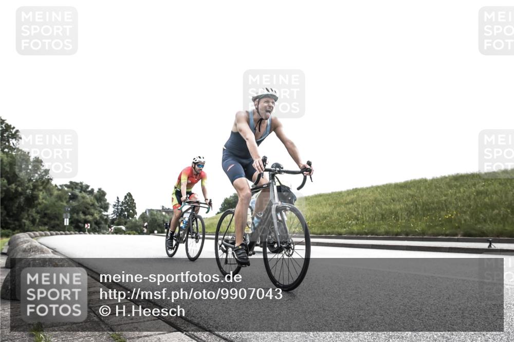 21.06.2026 - 29. Vierlanden-Triathlon H.Heesch http://msf.ph/oto/9907043 21.06.2026 11:49:21 Radfahren 301, 647, 656, 751, 759 meine-sportfotos.de