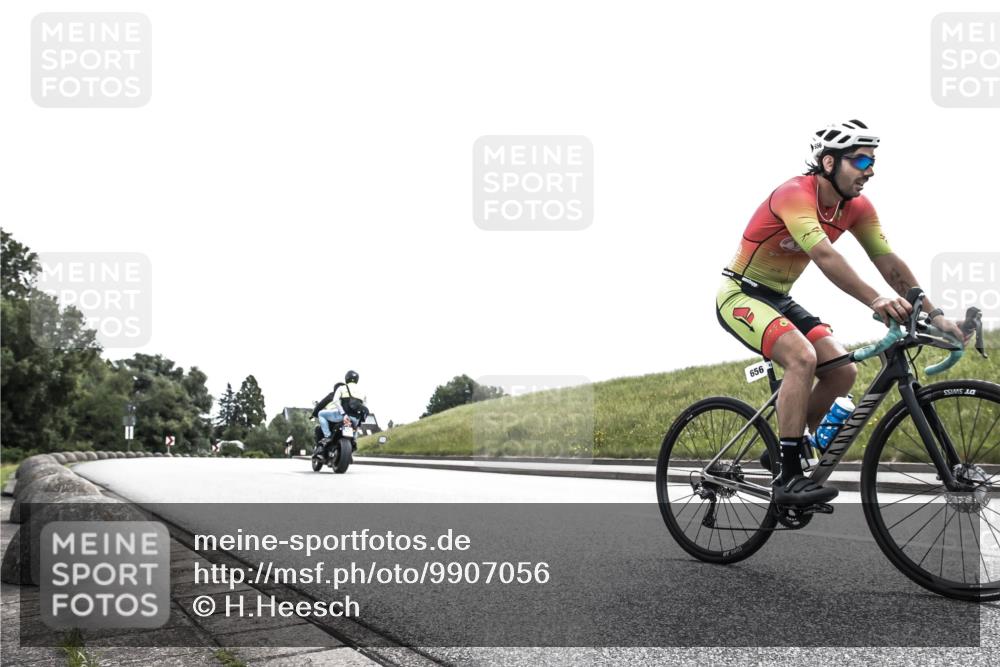 21.06.2026 - 29. Vierlanden-Triathlon H.Heesch http://msf.ph/oto/9907056 21.06.2026 11:49:22 Radfahren 301, 656, 751, 759 meine-sportfotos.de