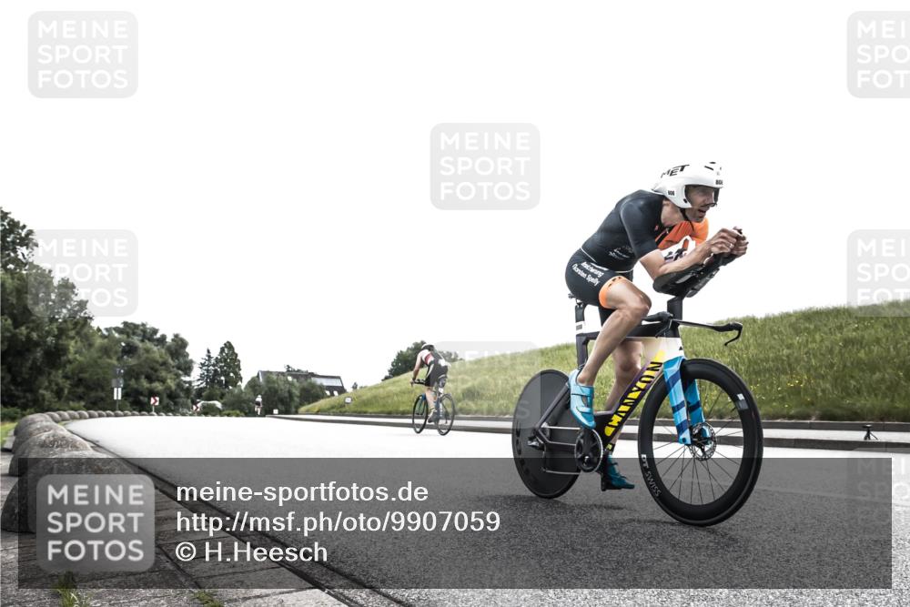 21.06.2026 - 29. Vierlanden-Triathlon H.Heesch http://msf.ph/oto/9907059 21.06.2026 11:49:30 Radfahren 808 meine-sportfotos.de