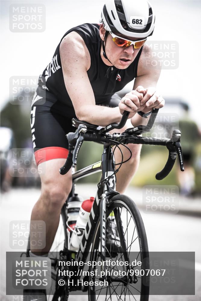 21.06.2026 - 29. Vierlanden-Triathlon H.Heesch http://msf.ph/oto/9907067 21.06.2026 11:41:45 Radfahren 634, 674, 682, 691, 726 meine-sportfotos.de