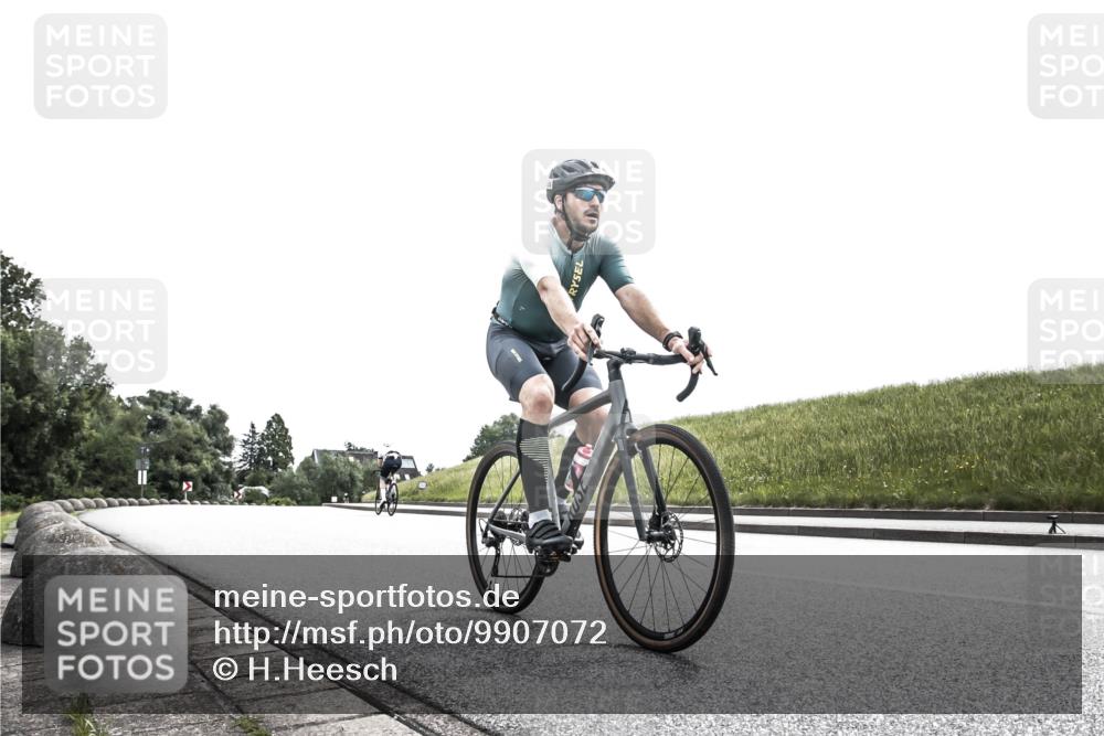 21.06.2026 - 29. Vierlanden-Triathlon H.Heesch http://msf.ph/oto/9907072 21.06.2026 11:49:50 Radfahren 630 meine-sportfotos.de