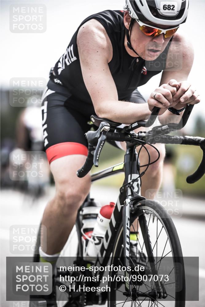 21.06.2026 - 29. Vierlanden-Triathlon H.Heesch http://msf.ph/oto/9907073 21.06.2026 11:41:45 Radfahren 634, 674, 682, 691, 726 meine-sportfotos.de