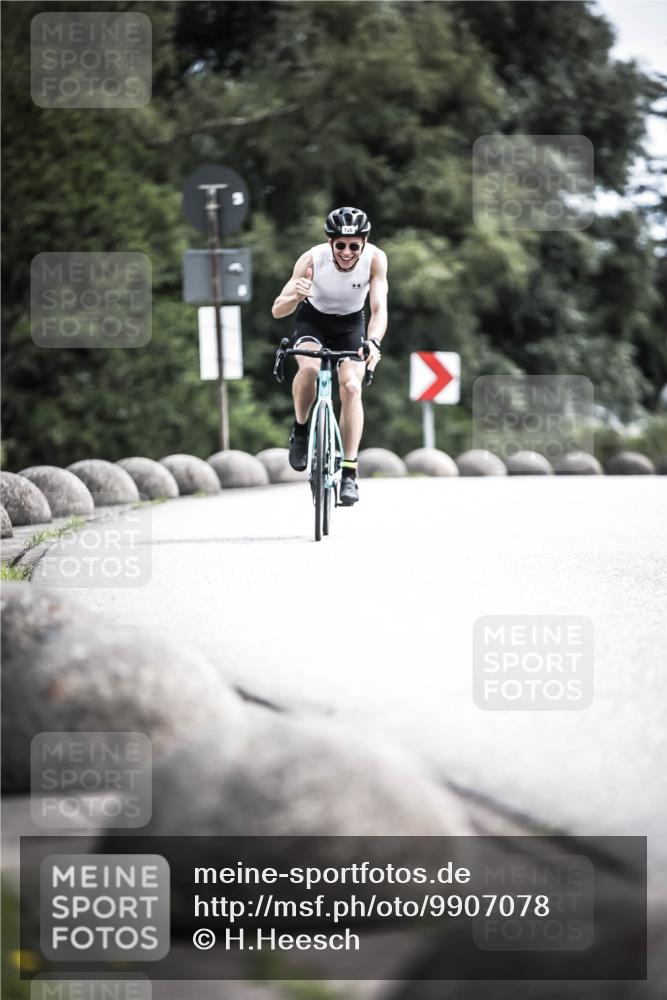 21.06.2026 - 29. Vierlanden-Triathlon H.Heesch http://msf.ph/oto/9907078 21.06.2026 11:41:47 Radfahren 674, 682, 691, 726 meine-sportfotos.de
