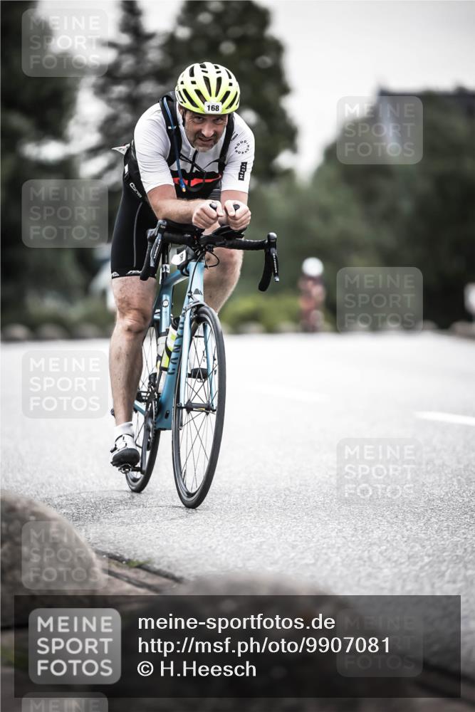 21.06.2026 - 29. Vierlanden-Triathlon H.Heesch http://msf.ph/oto/9907081 21.06.2026 10:25:22 Radfahren 168, 506, 521, 540, 602 meine-sportfotos.de