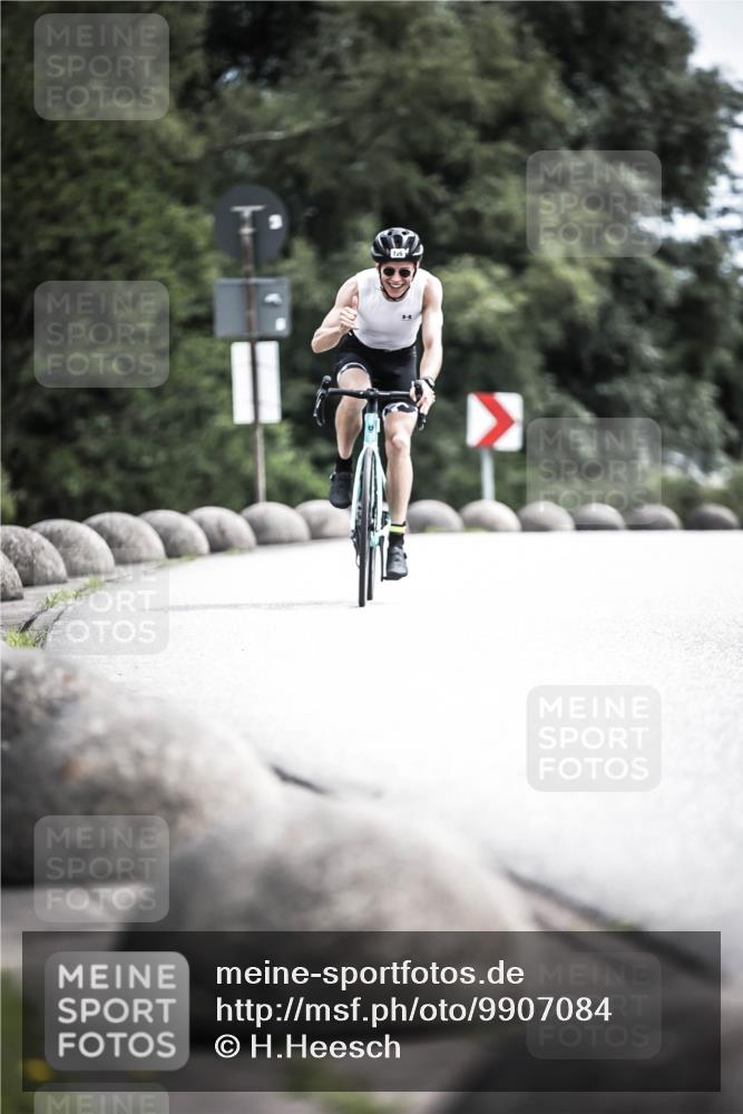 21.06.2026 - 29. Vierlanden-Triathlon H.Heesch http://msf.ph/oto/9907084 21.06.2026 11:41:47 Radfahren 674, 682, 691, 726 meine-sportfotos.de
