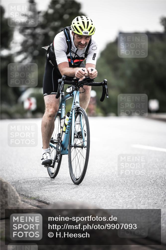 21.06.2026 - 29. Vierlanden-Triathlon H.Heesch http://msf.ph/oto/9907093 21.06.2026 10:25:22 Radfahren 168, 506, 521, 540, 602 meine-sportfotos.de