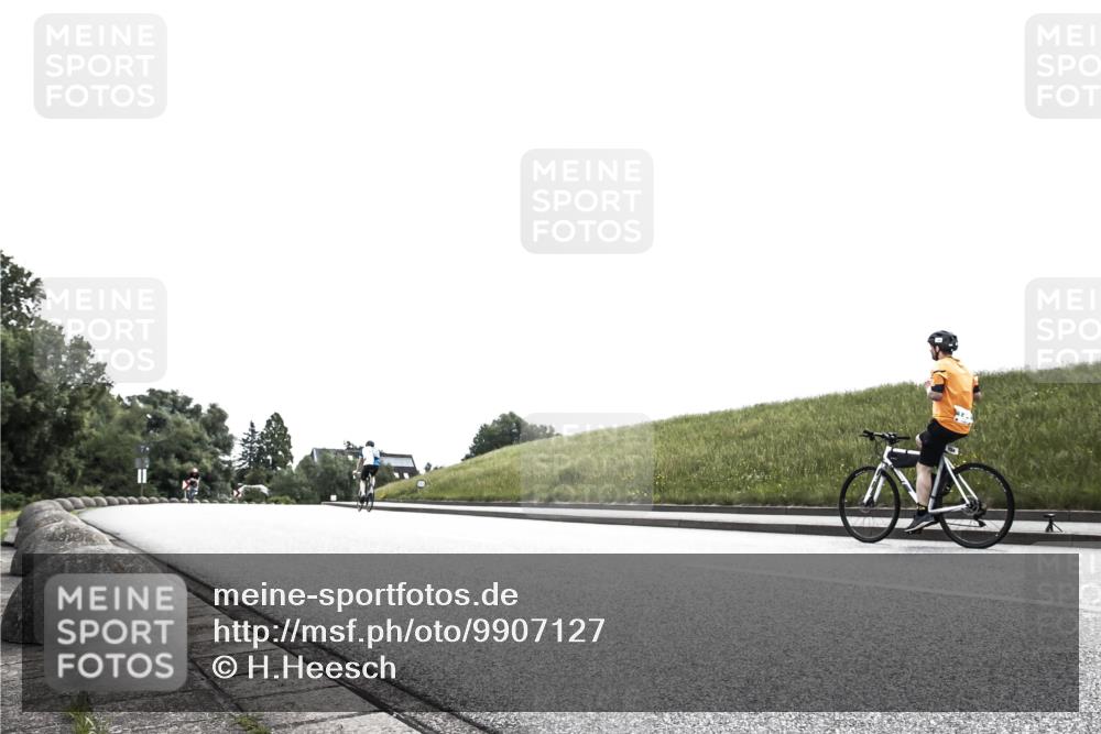 21.06.2026 - 29. Vierlanden-Triathlon H.Heesch http://msf.ph/oto/9907127 21.06.2026 11:50:41 Radfahren 764 meine-sportfotos.de