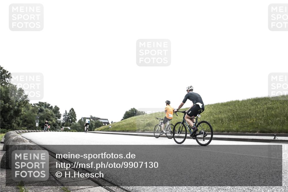 21.06.2026 - 29. Vierlanden-Triathlon H.Heesch http://msf.ph/oto/9907130 21.06.2026 11:50:41 Radfahren 764 meine-sportfotos.de