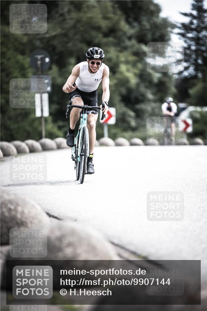 21.06.2026 - 29. Vierlanden-Triathlon H.Heesch http://msf.ph/oto/9907144 21.06.2026 11:41:48 Radfahren 636, 674, 682, 726 meine-sportfotos.de