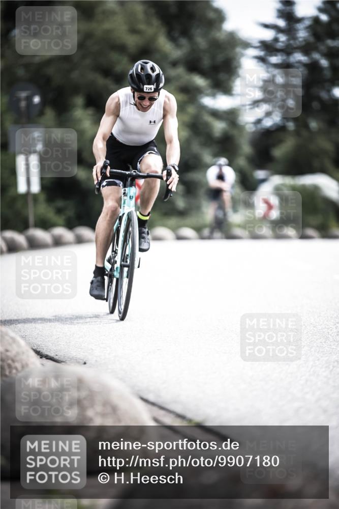 21.06.2026 - 29. Vierlanden-Triathlon H.Heesch http://msf.ph/oto/9907180 21.06.2026 11:41:48 Radfahren 636, 674, 682, 726 meine-sportfotos.de