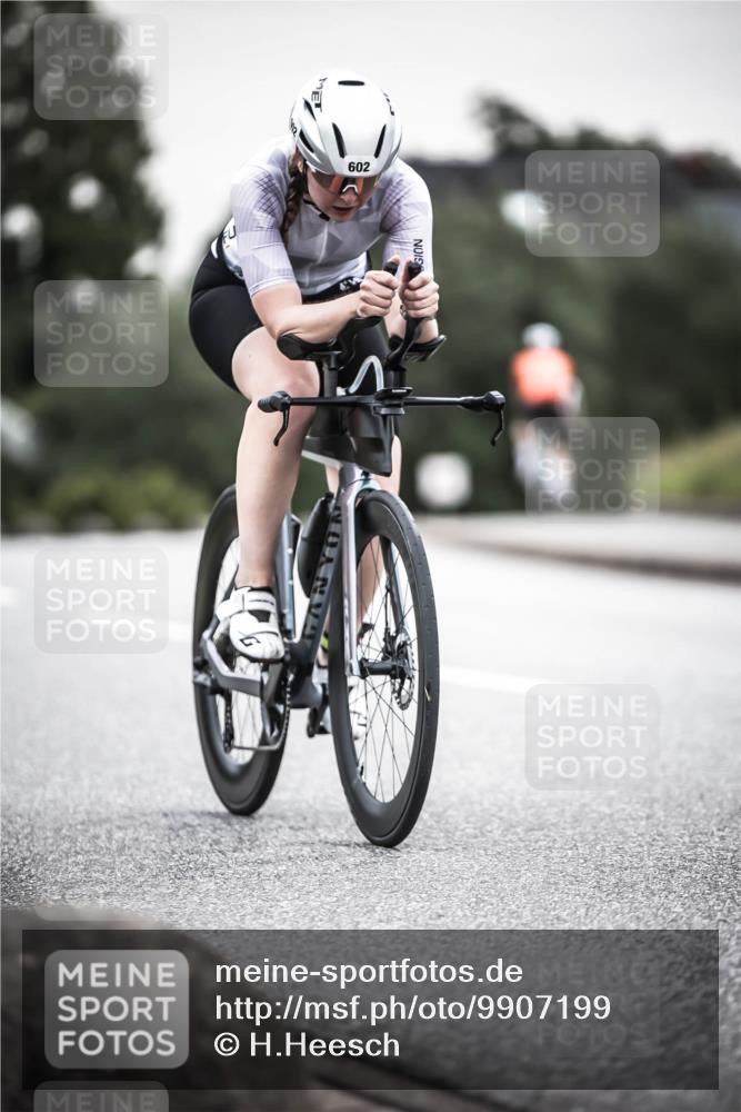 21.06.2026 - 29. Vierlanden-Triathlon H.Heesch http://msf.ph/oto/9907199 21.06.2026 10:25:25 Radfahren 168, 540, 602 meine-sportfotos.de