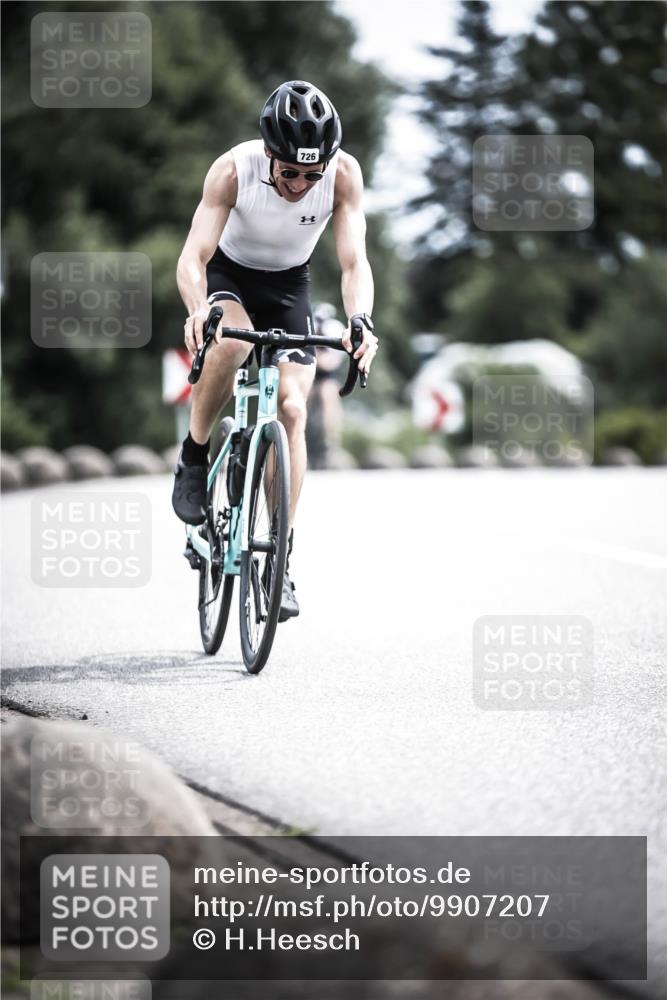21.06.2026 - 29. Vierlanden-Triathlon H.Heesch http://msf.ph/oto/9907207 21.06.2026 11:41:48 Radfahren 636, 674, 682, 726 meine-sportfotos.de