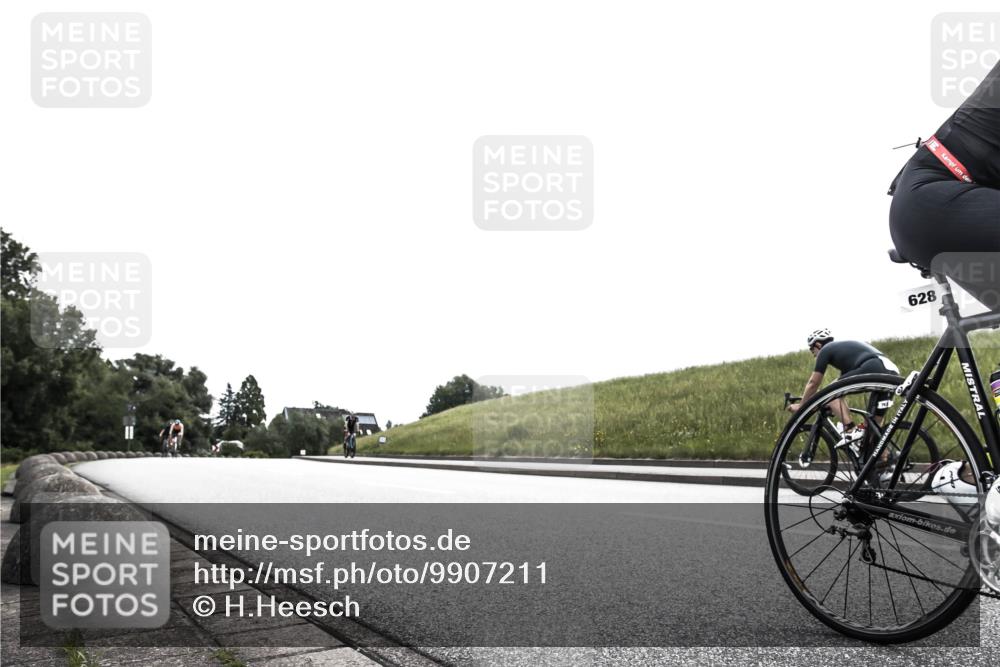 21.06.2026 - 29. Vierlanden-Triathlon H.Heesch http://msf.ph/oto/9907211 21.06.2026 11:52:29 Radfahren 628, 687, 718, 896 meine-sportfotos.de