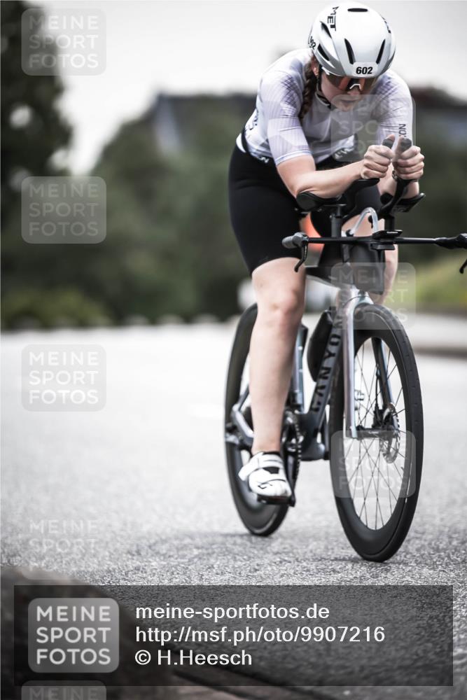 21.06.2026 - 29. Vierlanden-Triathlon H.Heesch http://msf.ph/oto/9907216 21.06.2026 10:25:26 Radfahren 540, 602 meine-sportfotos.de