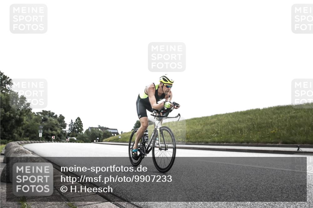 21.06.2026 - 29. Vierlanden-Triathlon H.Heesch http://msf.ph/oto/9907233 21.06.2026 11:52:58 Radfahren 256, 760, 796, 802 meine-sportfotos.de