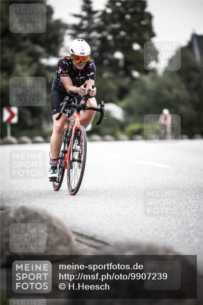 21.06.2026 - 29. Vierlanden-Triathlon H.Heesch http://msf.ph/oto/9907239 21.06.2026 10:25:29 Radfahren 540, 602 meine-sportfotos.de