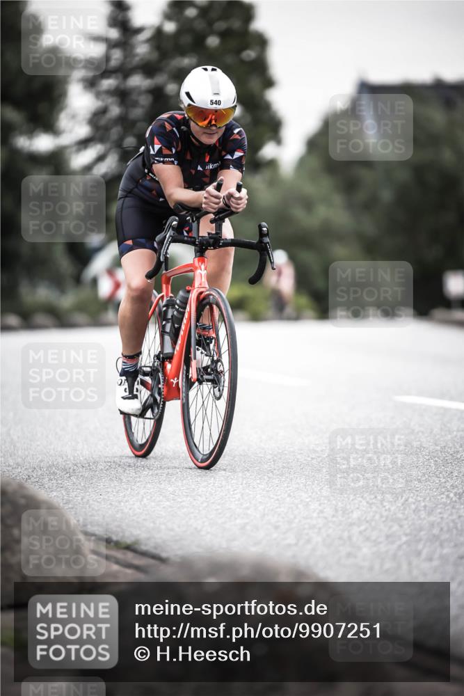 21.06.2026 - 29. Vierlanden-Triathlon H.Heesch http://msf.ph/oto/9907251 21.06.2026 10:25:29 Radfahren 540, 602 meine-sportfotos.de