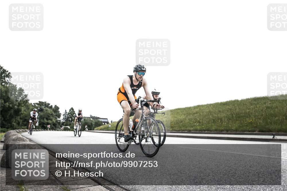 21.06.2026 - 29. Vierlanden-Triathlon H.Heesch http://msf.ph/oto/9907253 21.06.2026 11:53:37 Radfahren 133, 289, 720, 779, 813, 821, 844 meine-sportfotos.de
