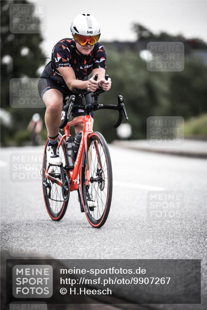21.06.2026 - 29. Vierlanden-Triathlon H.Heesch http://msf.ph/oto/9907267 21.06.2026 10:25:29 Radfahren 540, 602 meine-sportfotos.de