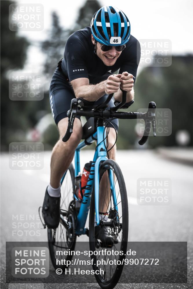 21.06.2026 - 29. Vierlanden-Triathlon H.Heesch http://msf.ph/oto/9907272 21.06.2026 09:21:58 Radfahren 46, 147, 174, 186 meine-sportfotos.de