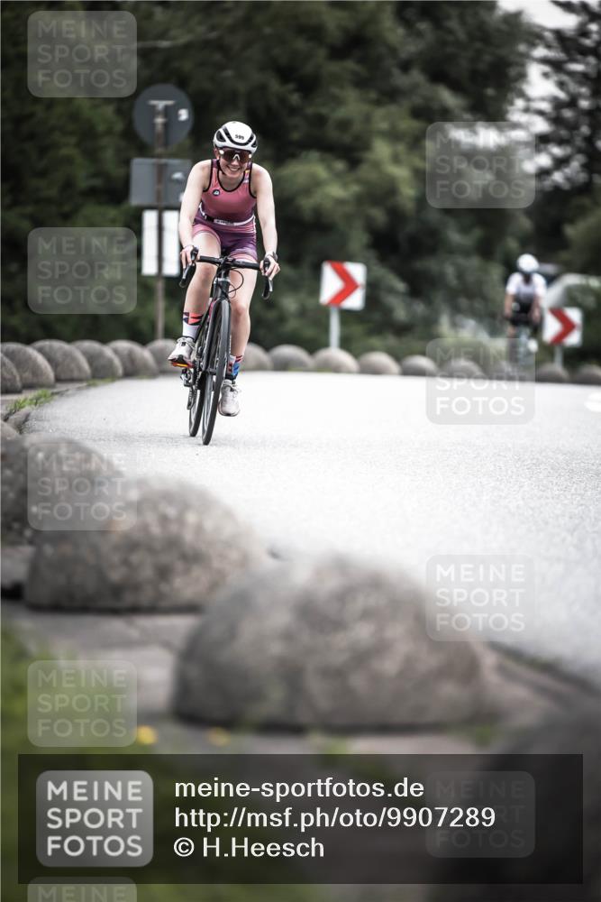 21.06.2026 - 29. Vierlanden-Triathlon H.Heesch http://msf.ph/oto/9907289 21.06.2026 10:25:36 Radfahren 41, 211, 369, 599 meine-sportfotos.de