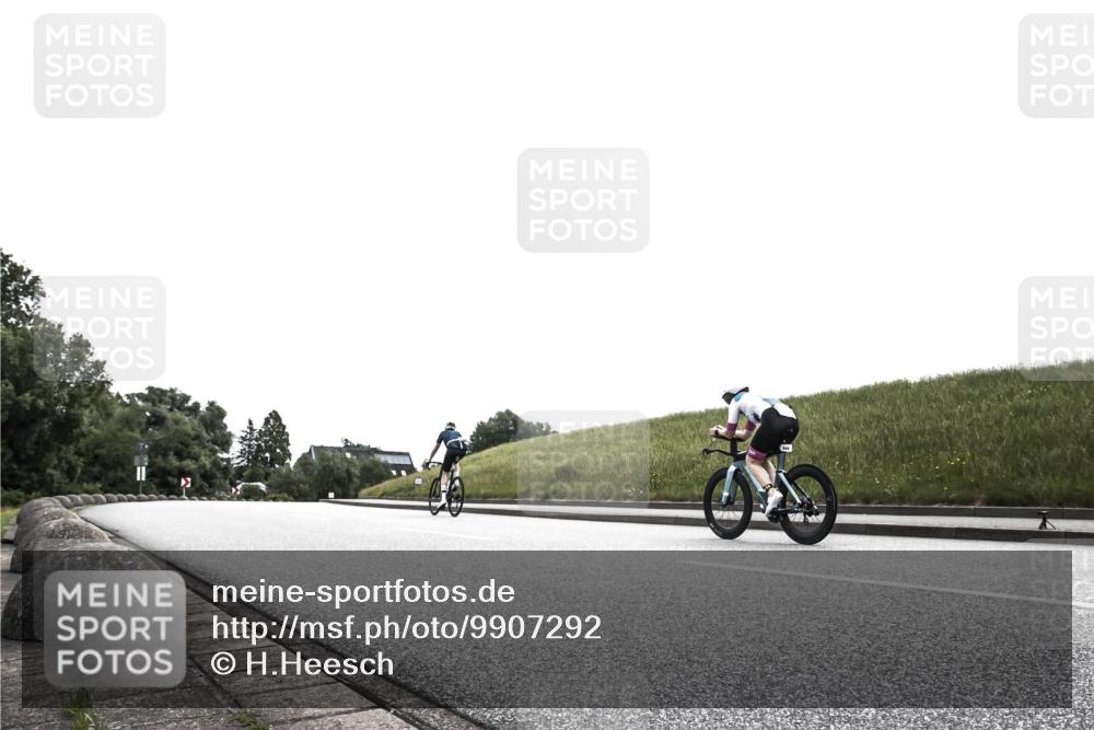 21.06.2026 - 29. Vierlanden-Triathlon H.Heesch http://msf.ph/oto/9907292 21.06.2026 11:53:47 Radfahren 737 meine-sportfotos.de