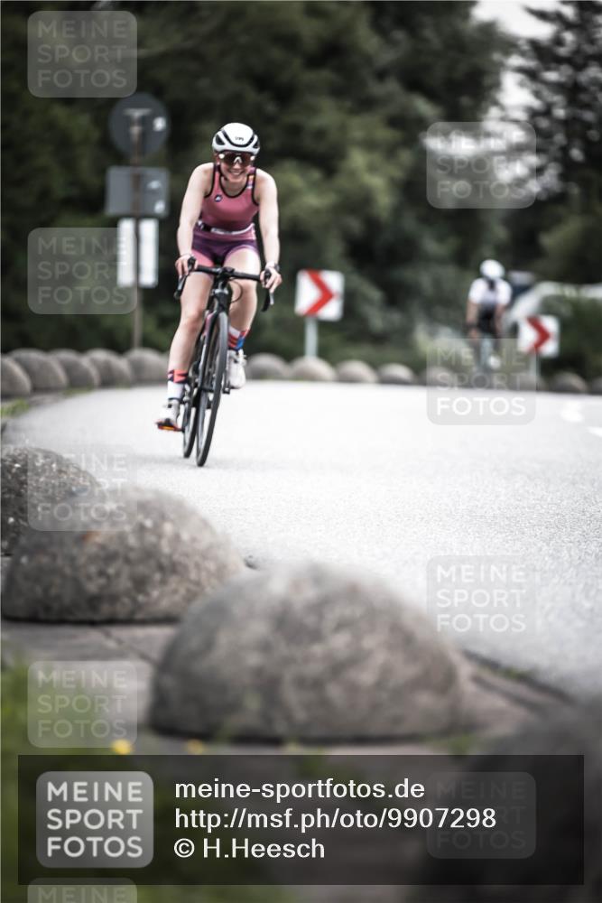 21.06.2026 - 29. Vierlanden-Triathlon H.Heesch http://msf.ph/oto/9907298 21.06.2026 10:25:36 Radfahren 41, 211, 369, 599 meine-sportfotos.de
