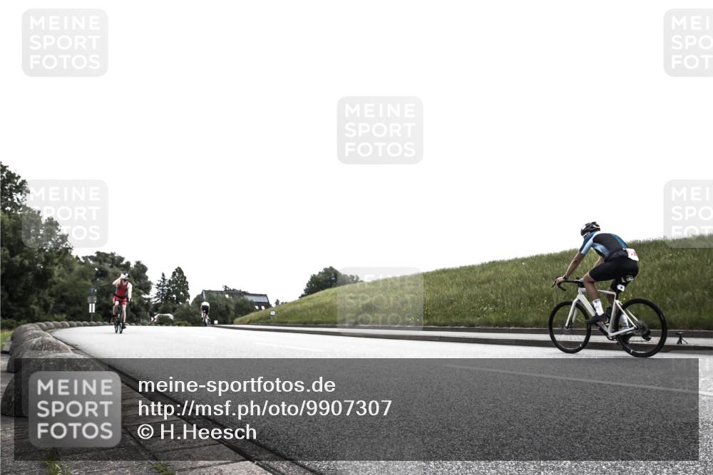 21.06.2026 - 29. Vierlanden-Triathlon H.Heesch http://msf.ph/oto/9907307 21.06.2026 11:54:26 Radfahren 705 meine-sportfotos.de