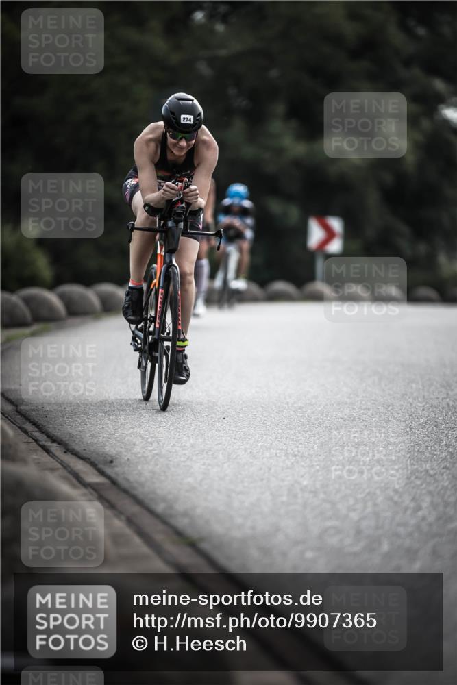 21.06.2026 - 29. Vierlanden-Triathlon H.Heesch http://msf.ph/oto/9907365 21.06.2026 09:22:18 Radfahren 118, 159, 273, 274, 300 meine-sportfotos.de