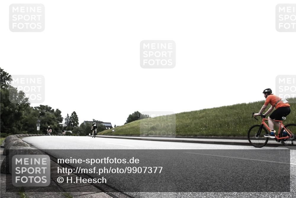 21.06.2026 - 29. Vierlanden-Triathlon H.Heesch http://msf.ph/oto/9907377 21.06.2026 11:56:17 Radfahren 273 meine-sportfotos.de