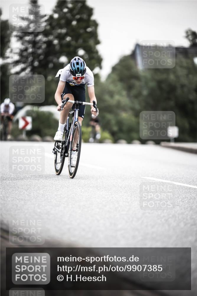 21.06.2026 - 29. Vierlanden-Triathlon H.Heesch http://msf.ph/oto/9907385 21.06.2026 10:25:40 Radfahren 6, 41, 63, 211, 369, 599 meine-sportfotos.de
