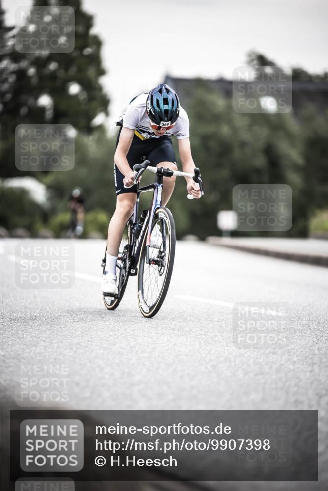 21.06.2026 - 29. Vierlanden-Triathlon H.Heesch http://msf.ph/oto/9907398 21.06.2026 10:25:40 Radfahren 6, 41, 63, 211, 369, 599 meine-sportfotos.de