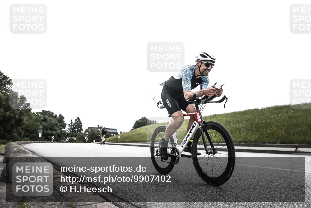 21.06.2026 - 29. Vierlanden-Triathlon H.Heesch http://msf.ph/oto/9907402 21.06.2026 11:56:32 Radfahren 785 meine-sportfotos.de