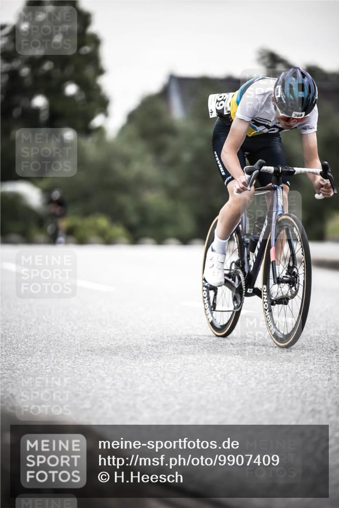21.06.2026 - 29. Vierlanden-Triathlon H.Heesch http://msf.ph/oto/9907409 21.06.2026 10:25:40 Radfahren 6, 41, 63, 211, 369, 599 meine-sportfotos.de