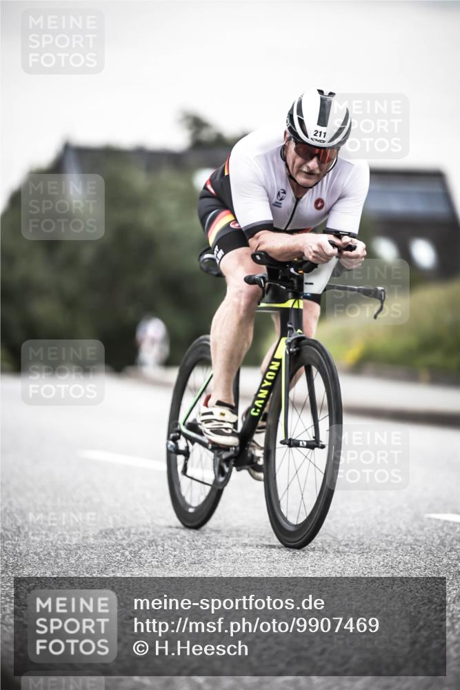 21.06.2026 - 29. Vierlanden-Triathlon H.Heesch http://msf.ph/oto/9907469 21.06.2026 10:25:44 Radfahren 6, 41, 63, 211 meine-sportfotos.de