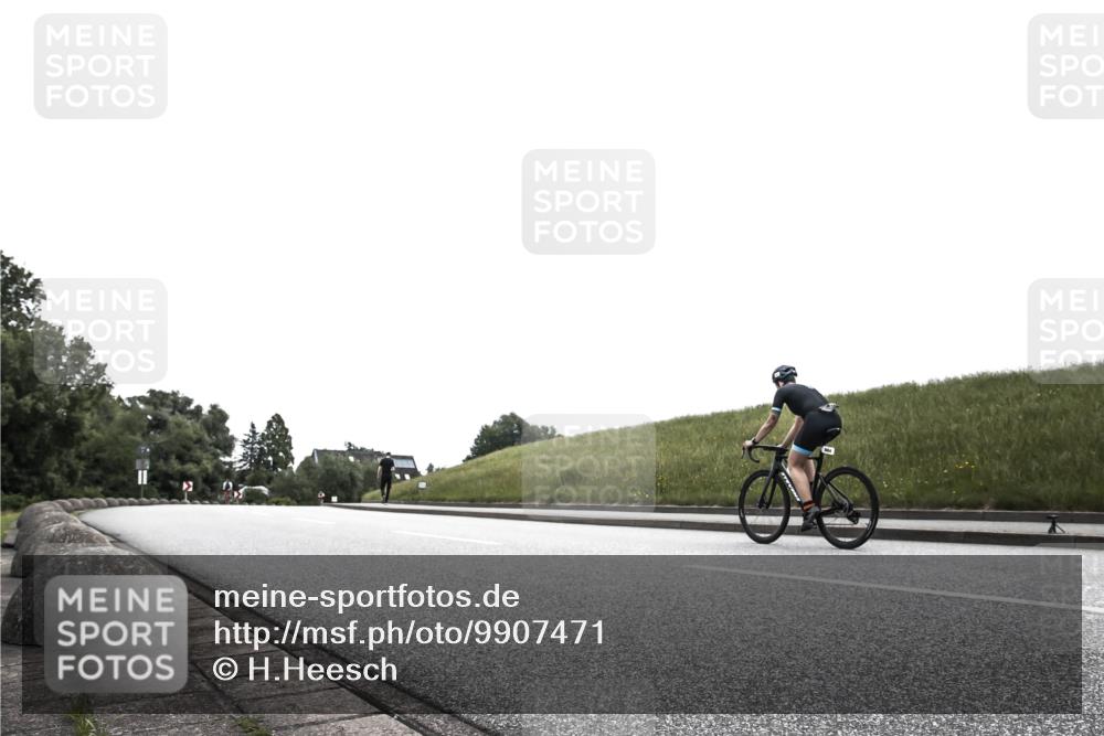 21.06.2026 - 29. Vierlanden-Triathlon H.Heesch http://msf.ph/oto/9907471 21.06.2026 11:58:49 Radfahren 224, 257 meine-sportfotos.de
