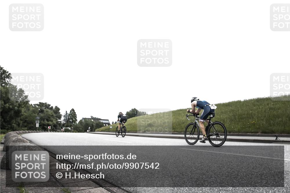 21.06.2026 - 29. Vierlanden-Triathlon H.Heesch http://msf.ph/oto/9907542 21.06.2026 12:00:18 Radfahren  meine-sportfotos.de